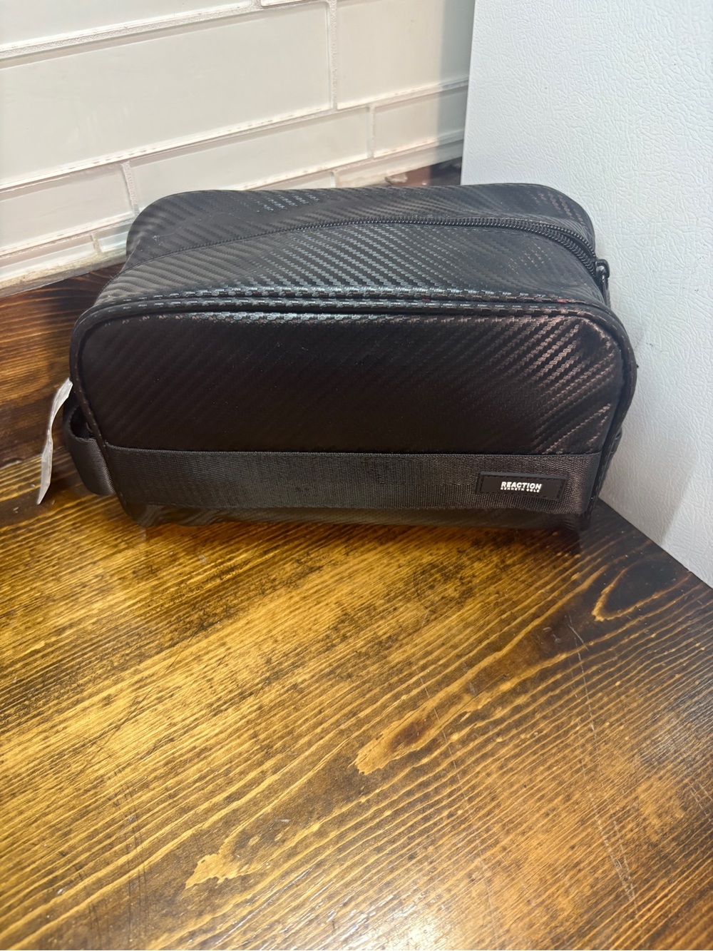Kenneth Cole Reaction Black Travel Toiletry Bag